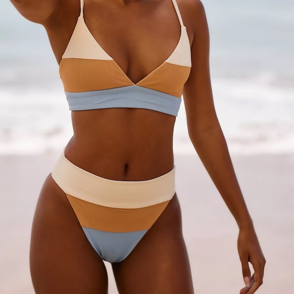 Beach Riot Alexis Ribbed Bottoms - Picture 4 of 4